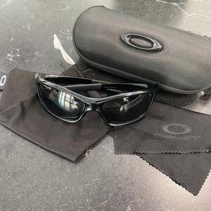 Oakley Straight Jacket Black Polarized Sunglasses